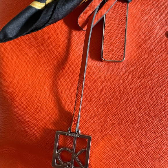 Calvin Klein Orange medium sized Tote bag - Picture 3 of 16